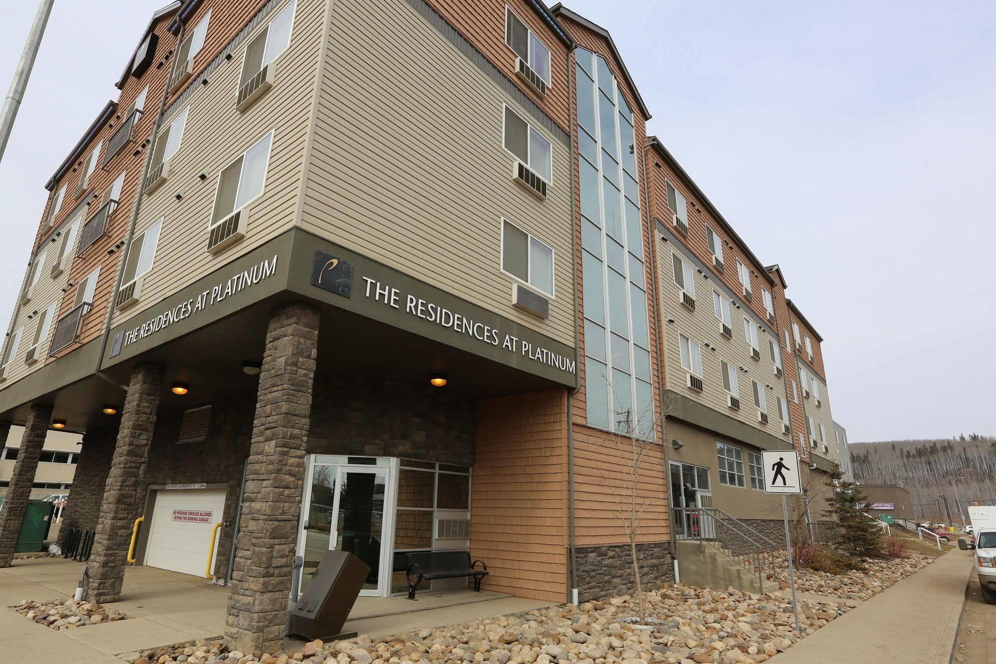 Platinum Residences Fort Mcmurray Exteriör bild